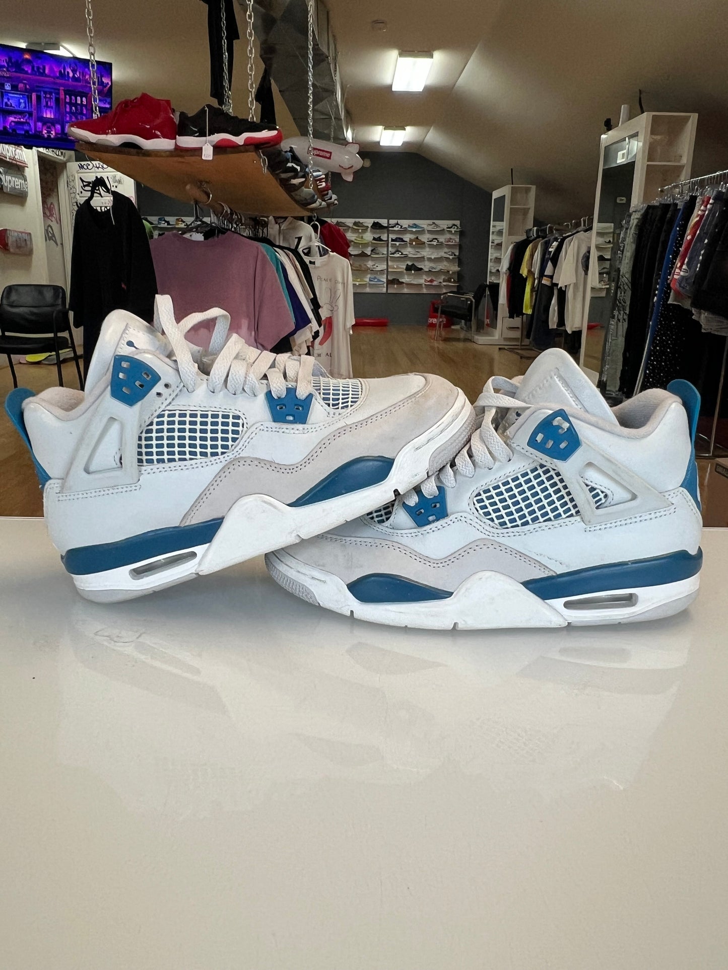 Jordan 4 Military Blue