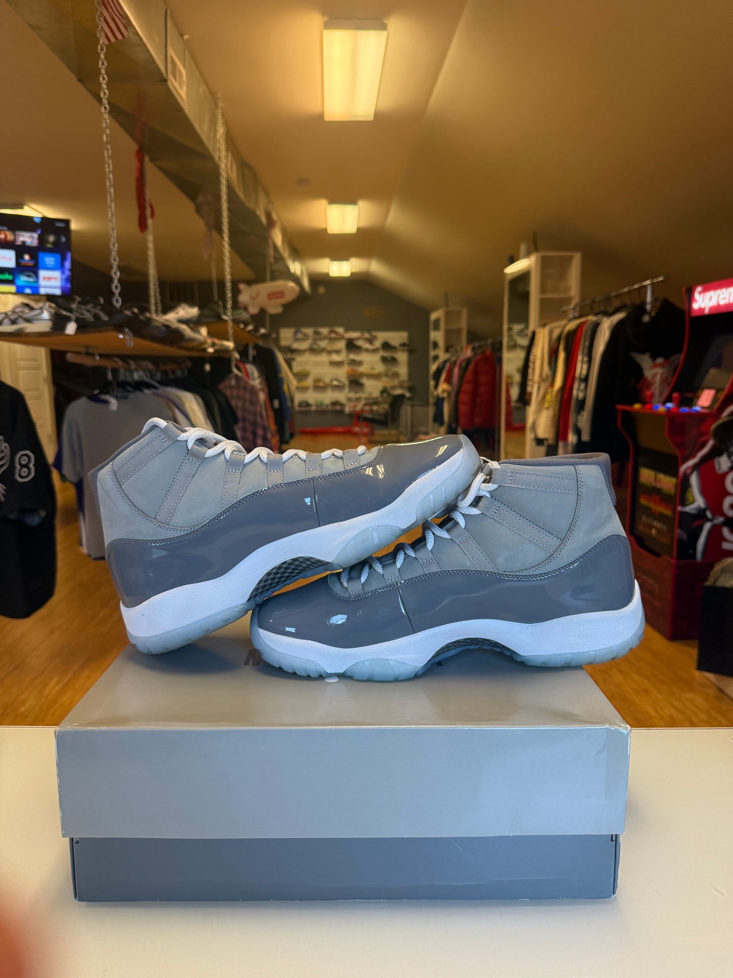 Jordan 11 Cool Grey