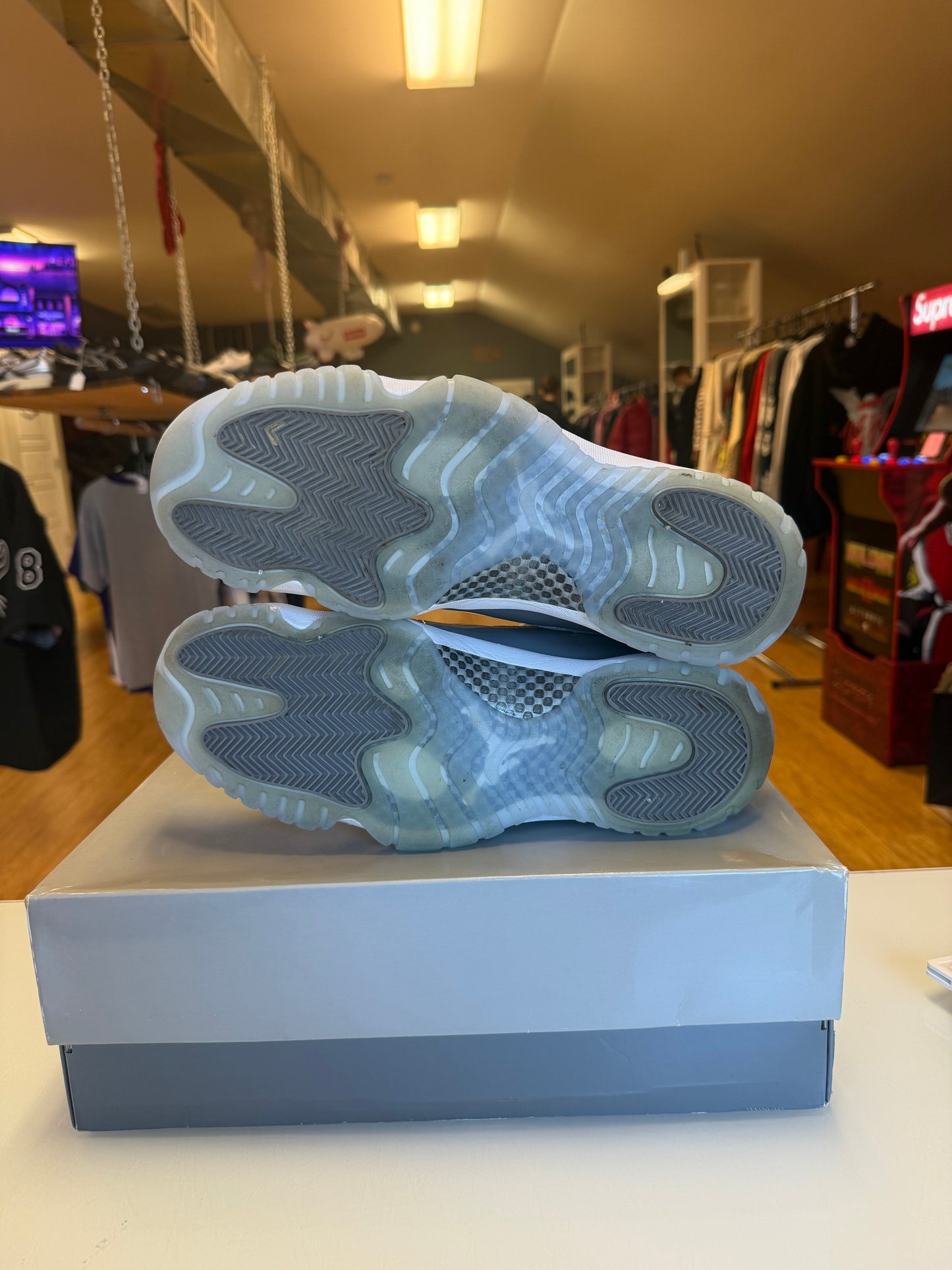 Jordan 11 Cool Grey