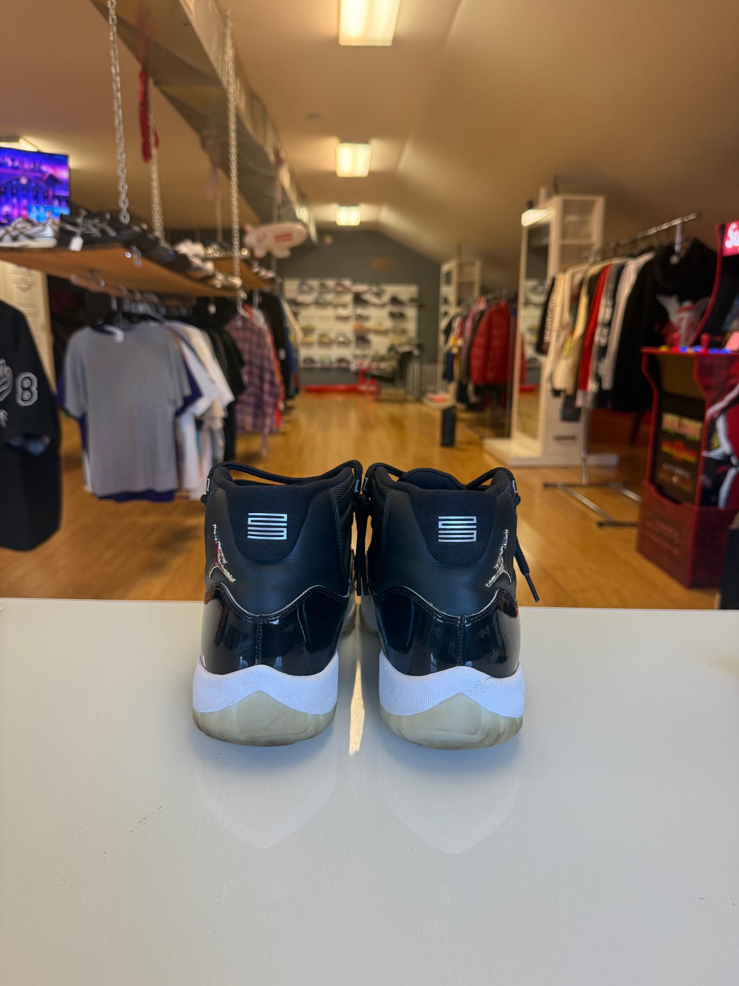 Jordan 11 Jubliee