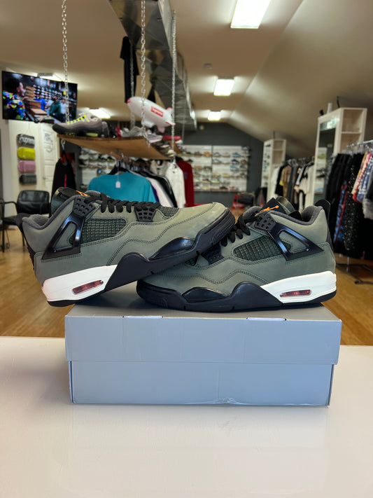 Jordan 4 Undefeated