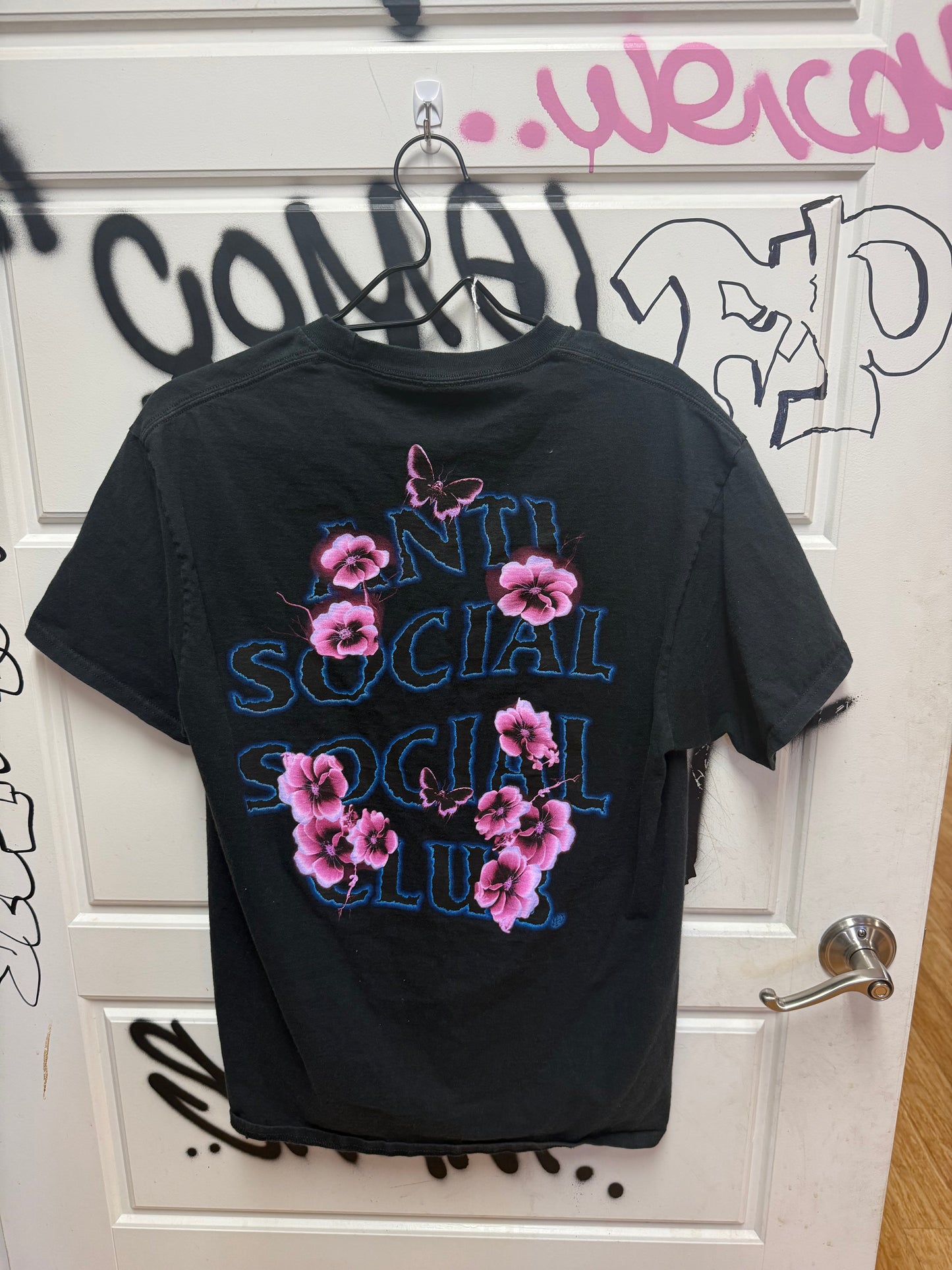 Anti social social club tee