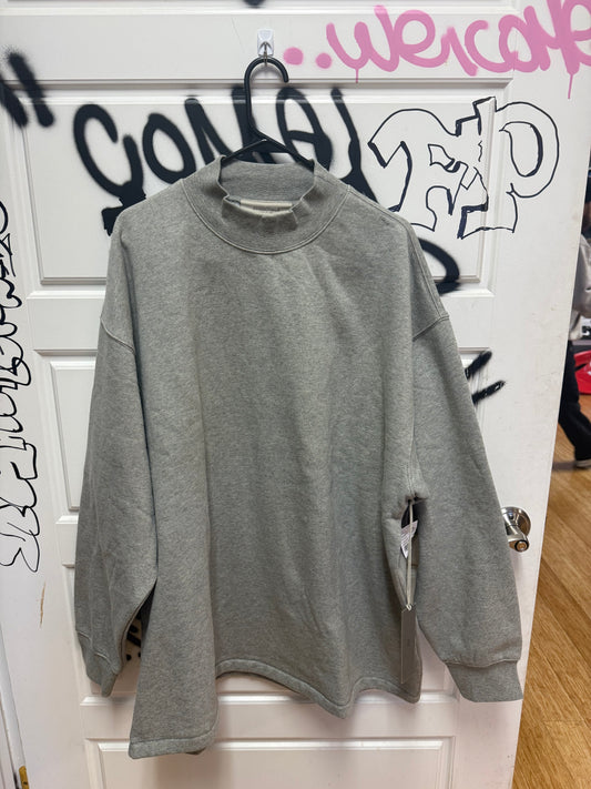 Essentials fear of god crewneck