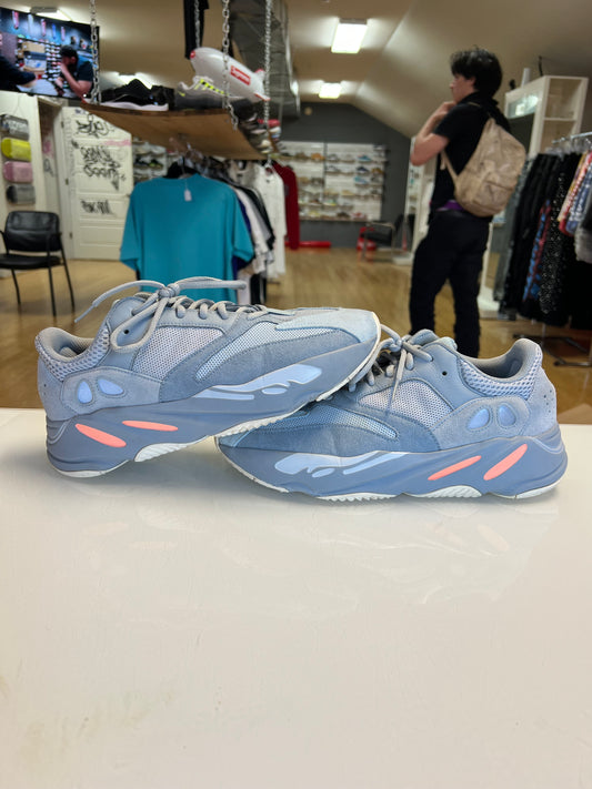 Yeezy 700 Inertia