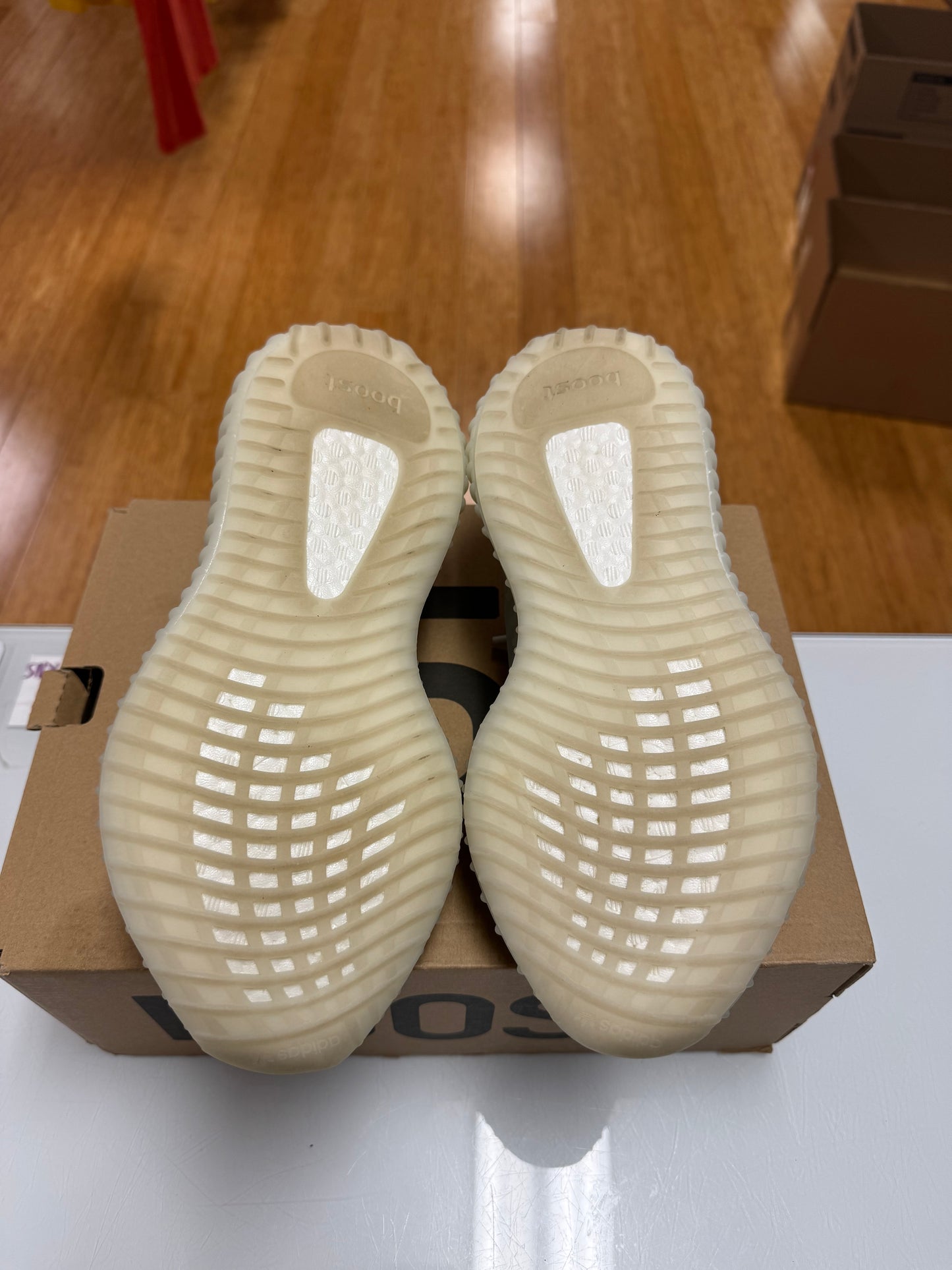 Yeezy 350 mono ice
