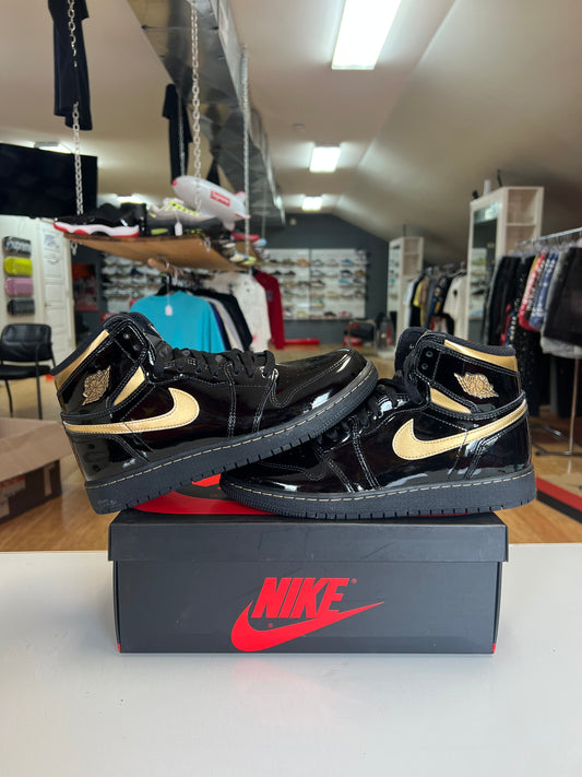 Jordan 1 Metallic Gold