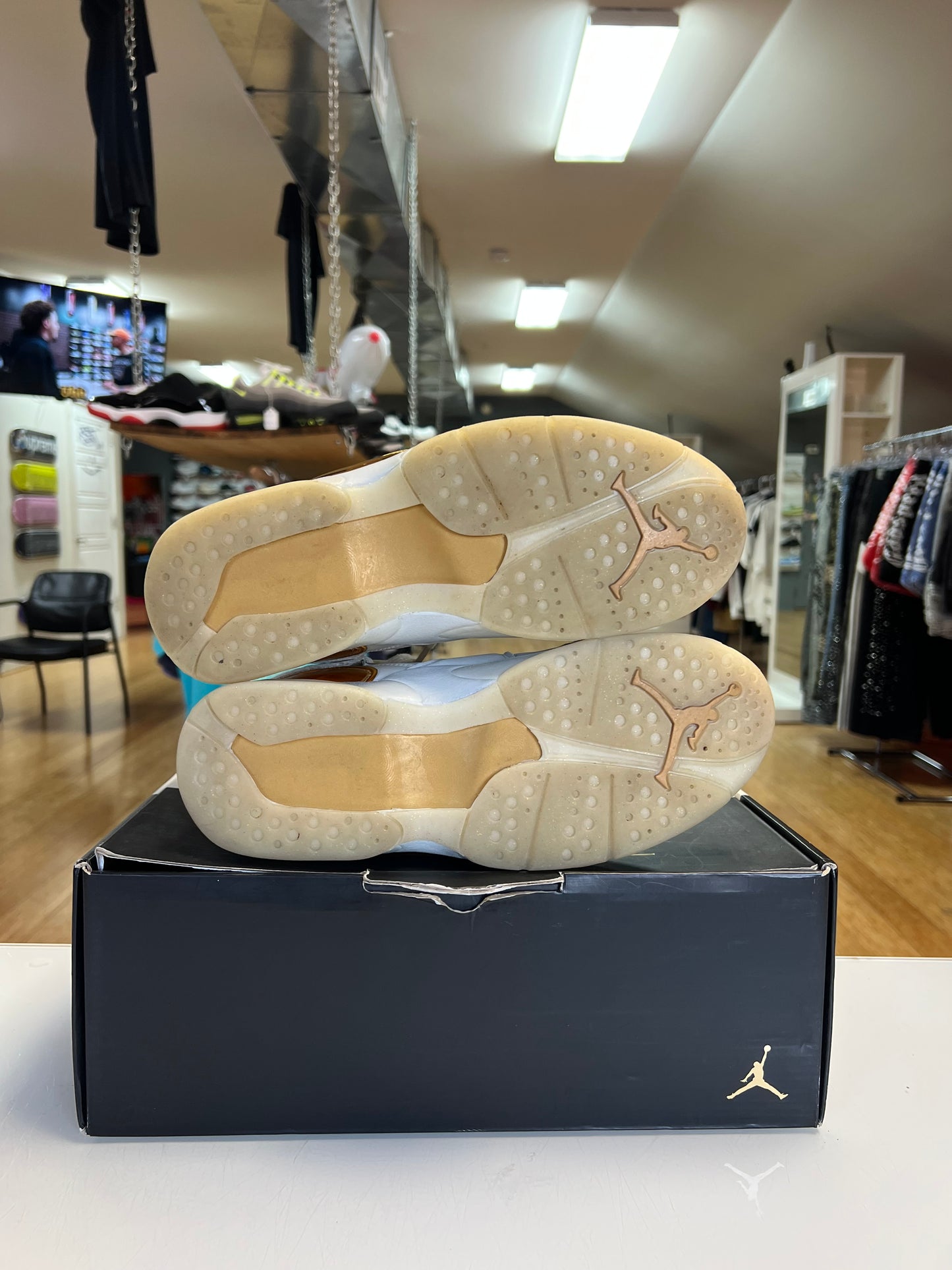 Jordan 8 Champagne