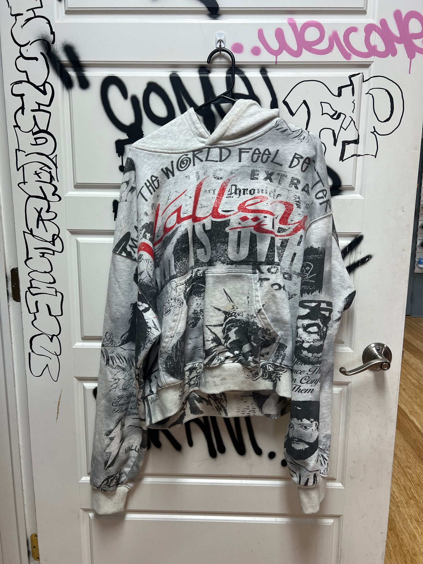 Vale Hoodie War Is Over