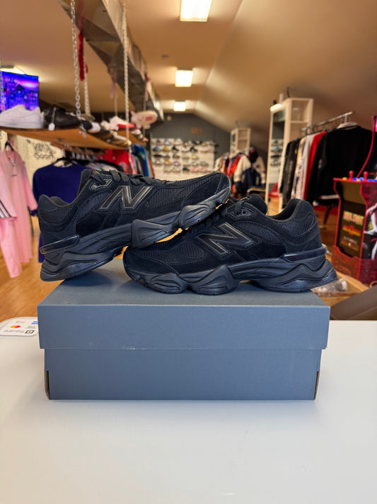 New balance 9060 triple black