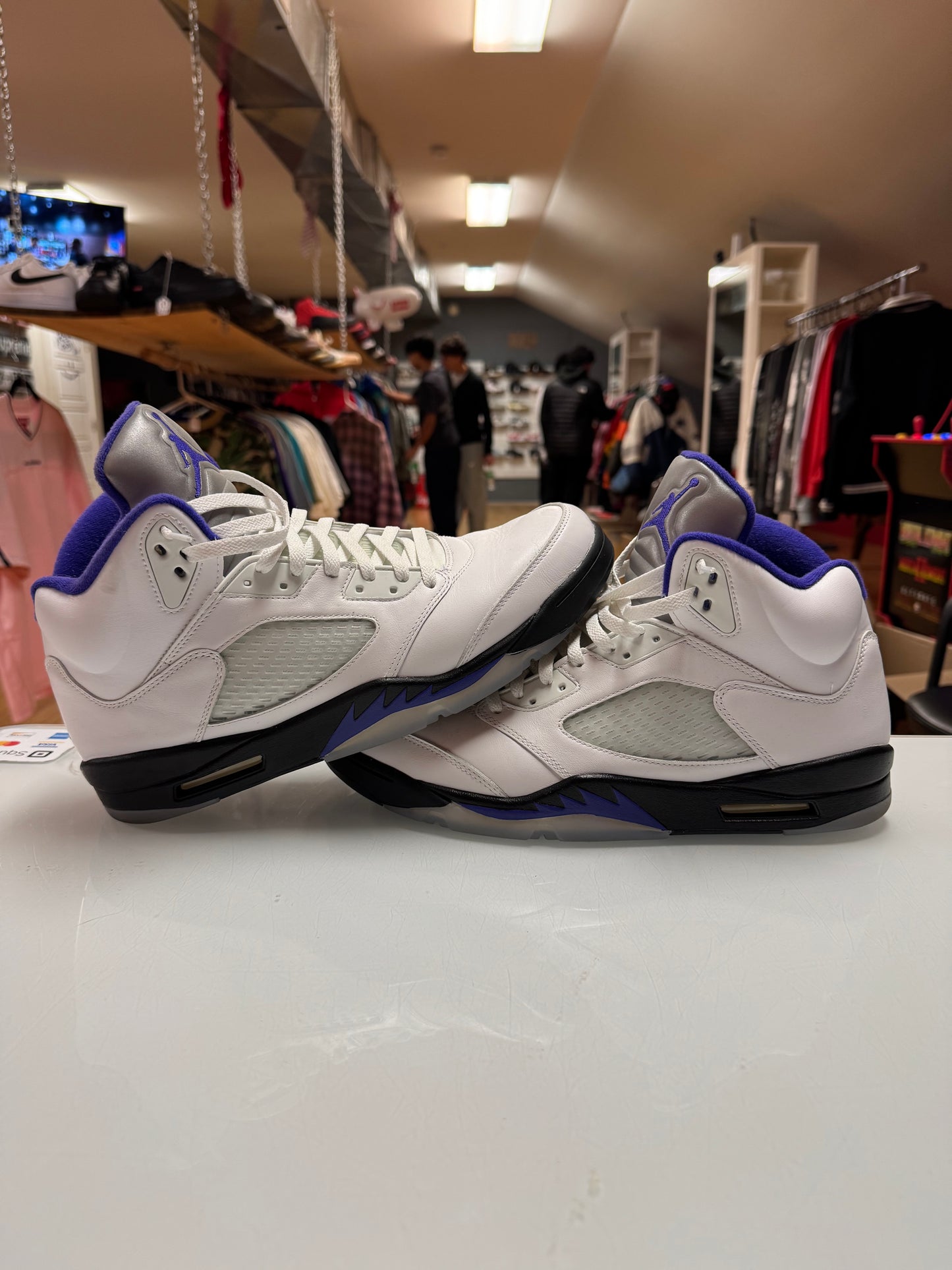 Jordan 5 dark concord