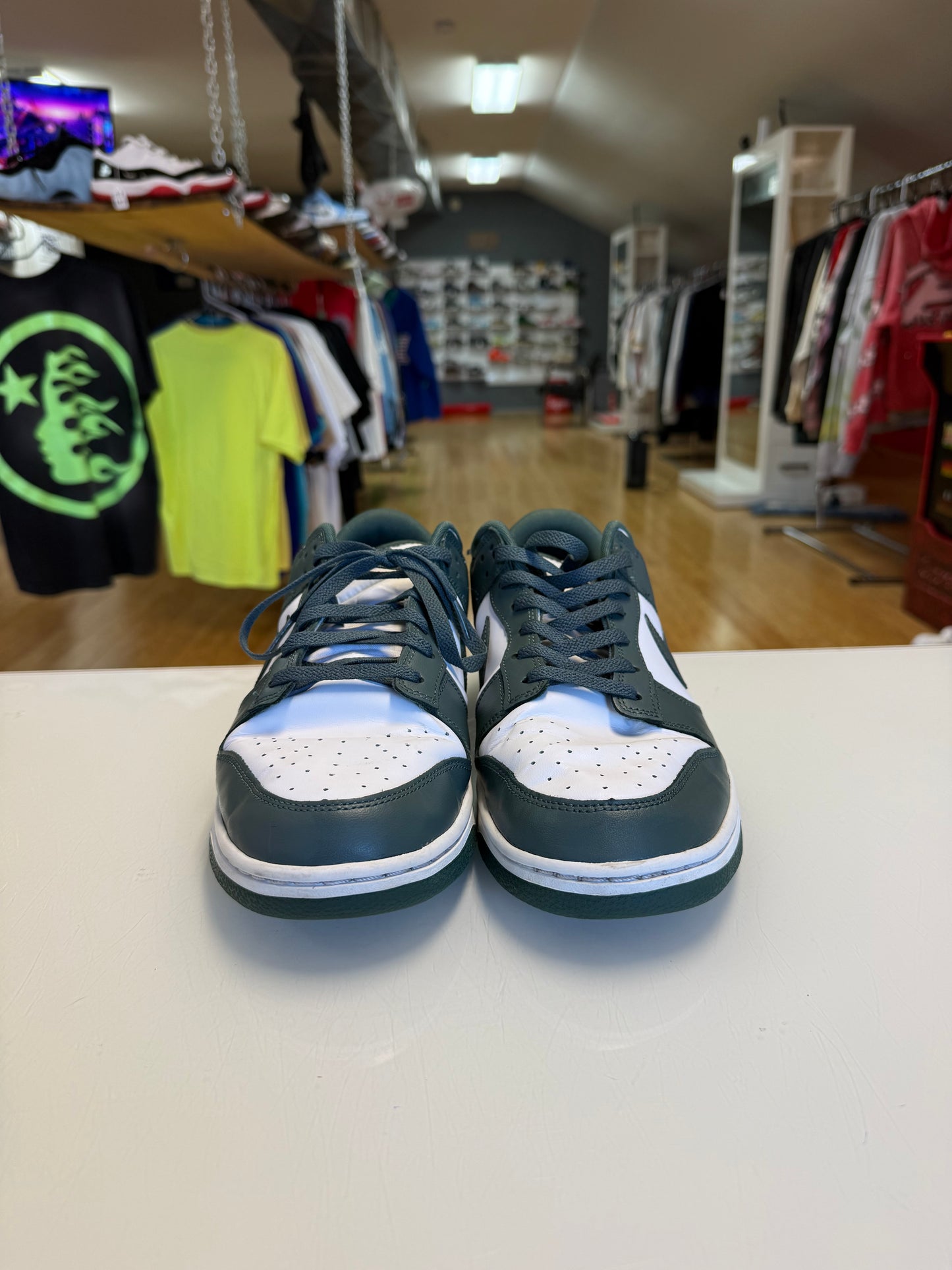 Nike dunk vintage green