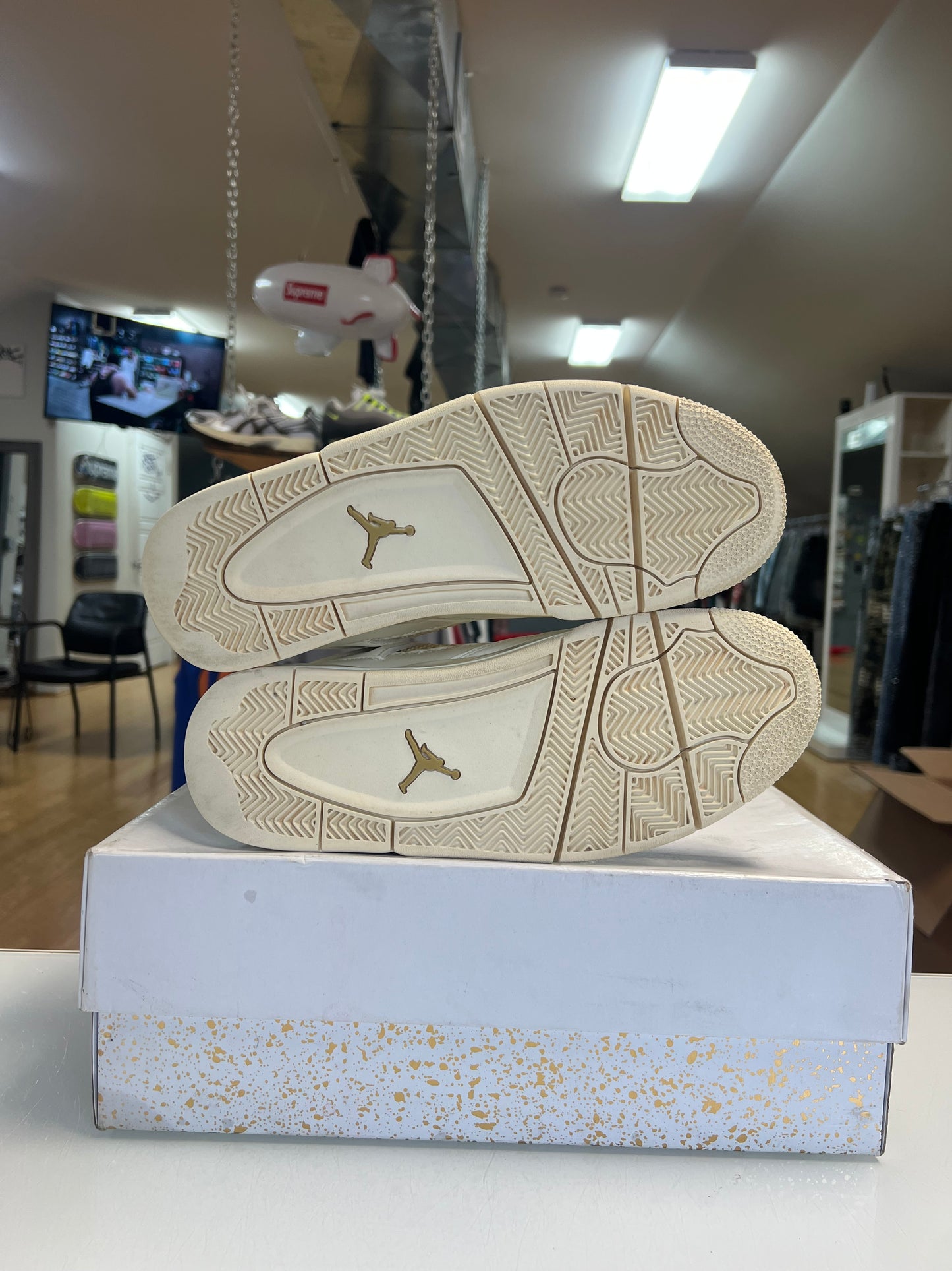 Jordan 4 Metallic Gold