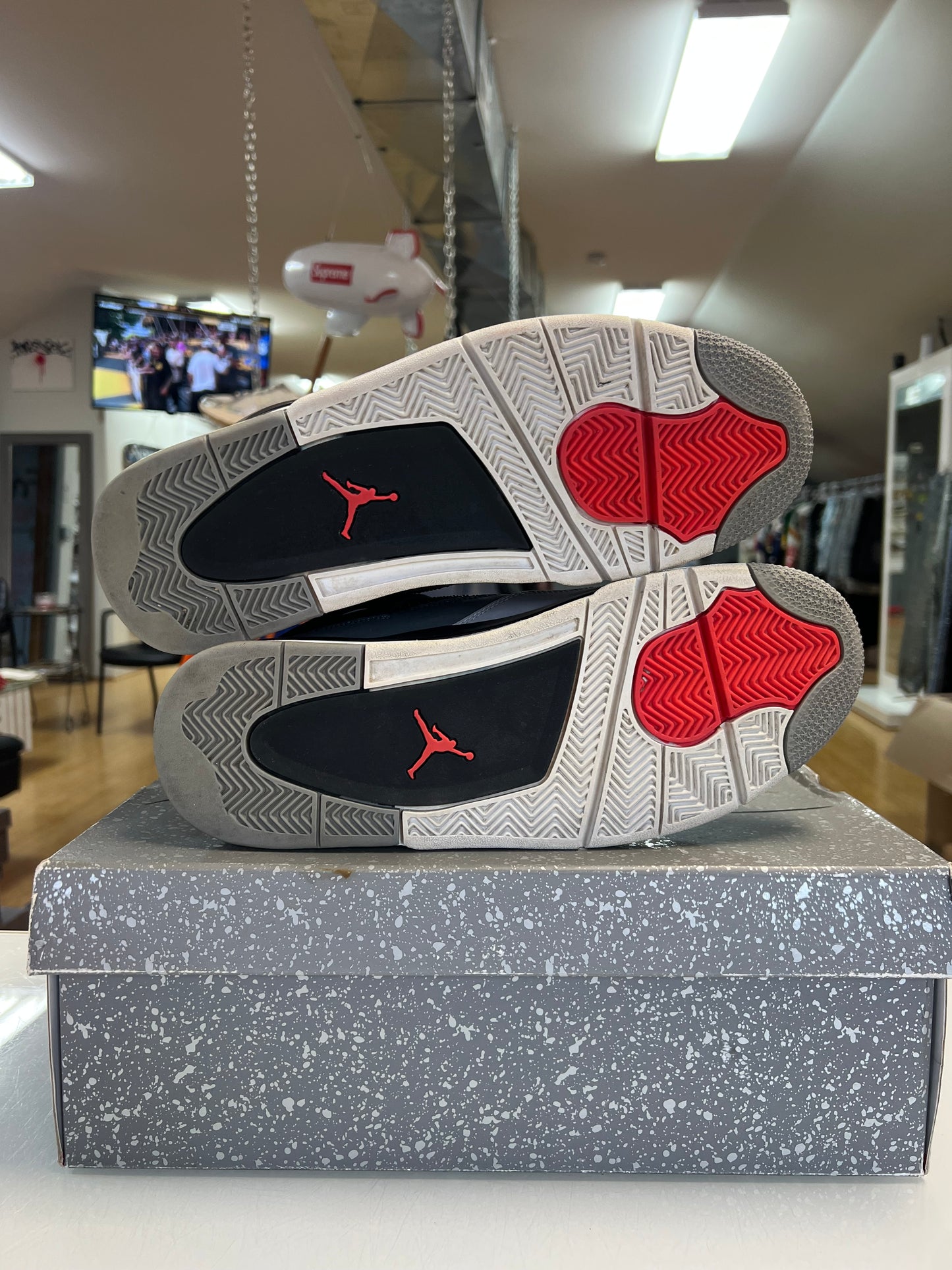Jordan 4 infrared