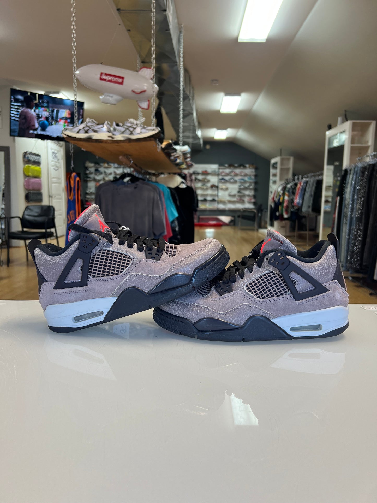 Jordan 4 Taupe Haze