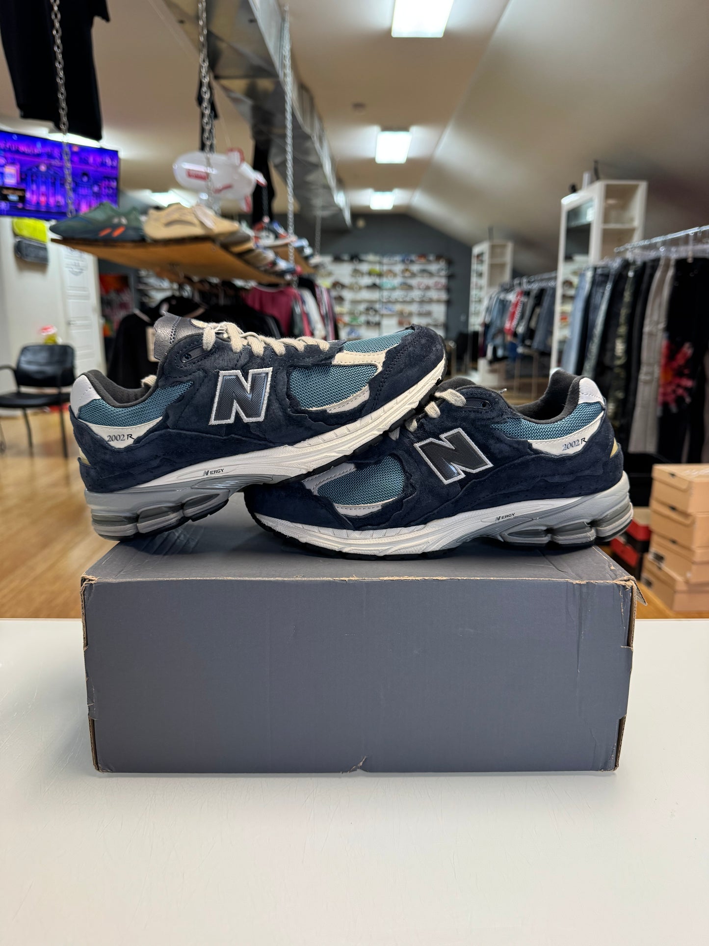 New balance 2002r protection pack navy