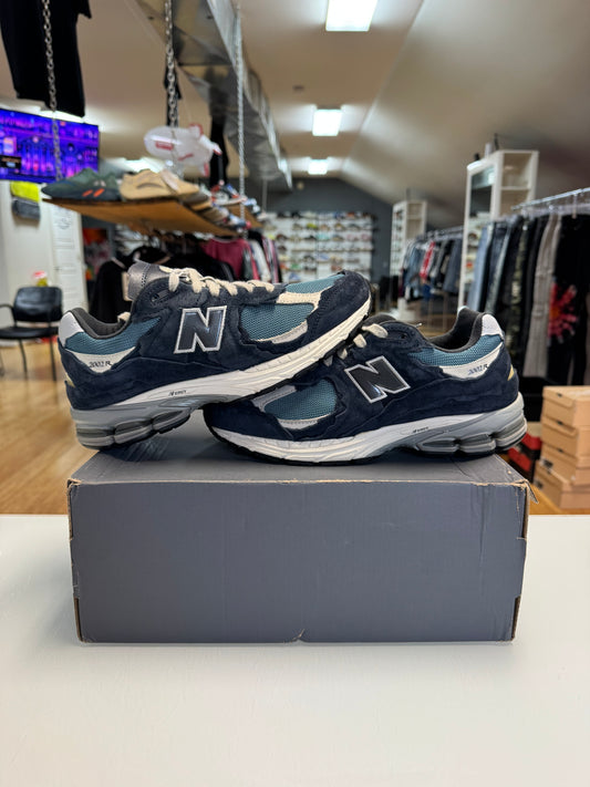 New balance 2002r protection pack navy