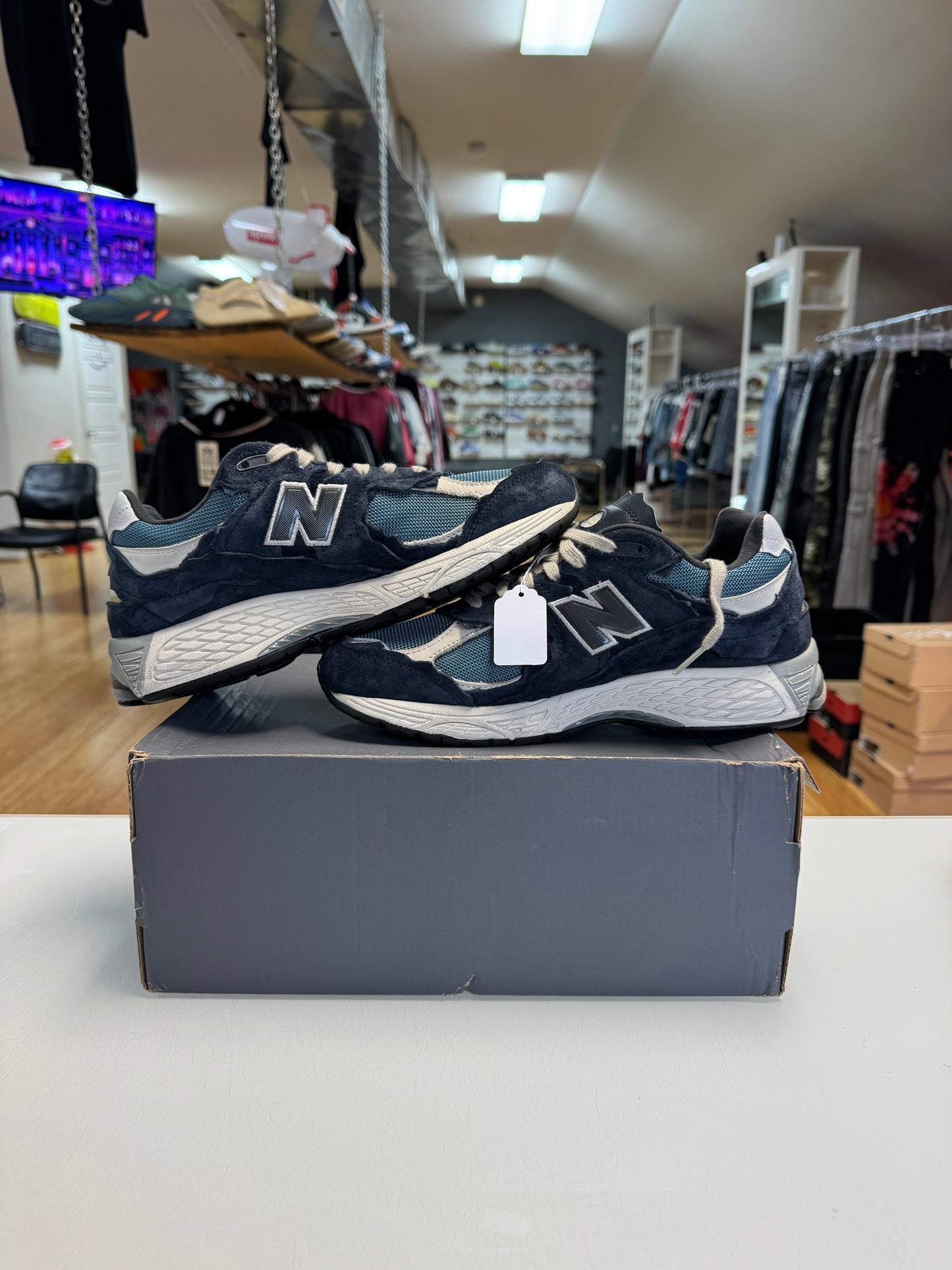 New balance 2002r protection pack navy