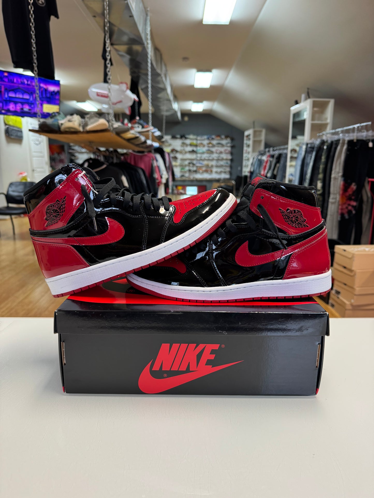 Jordan 1 patent bred