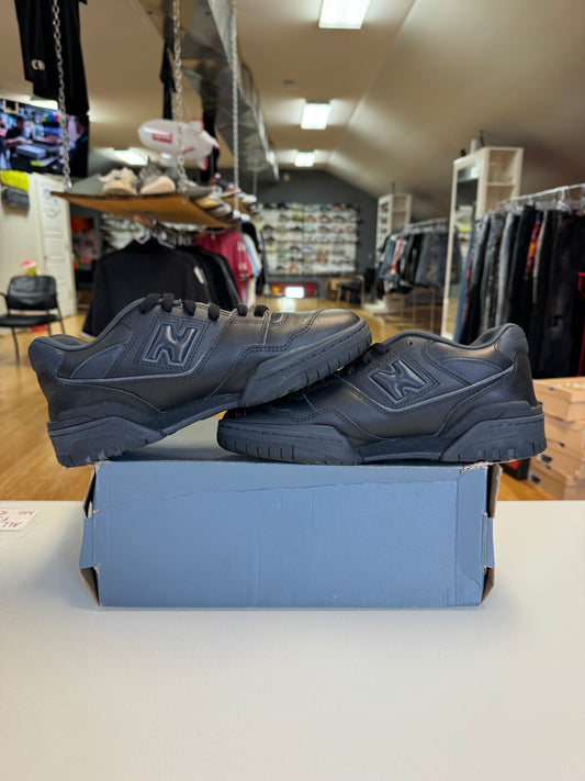 New balance 550 triple black