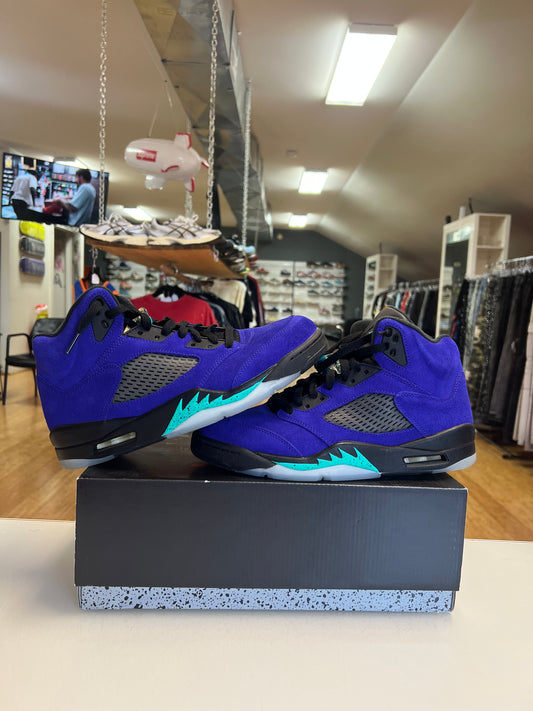 Jordan 5 Alternate Grape