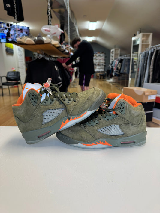 Jordan 5 olive