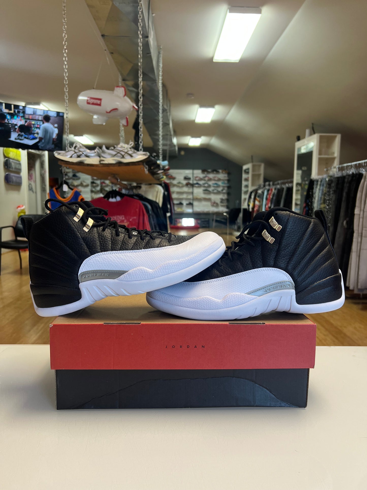 Jordan 12 Playoff