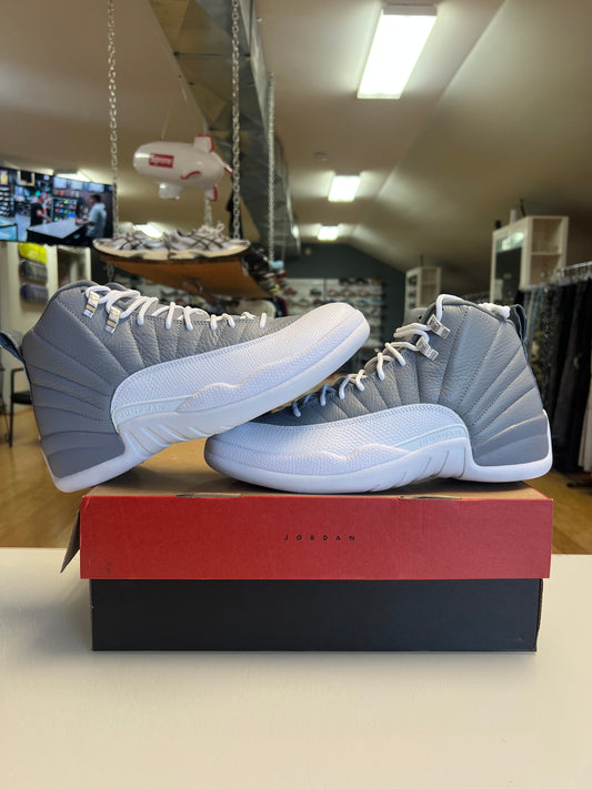 Jordan 12 Stealth