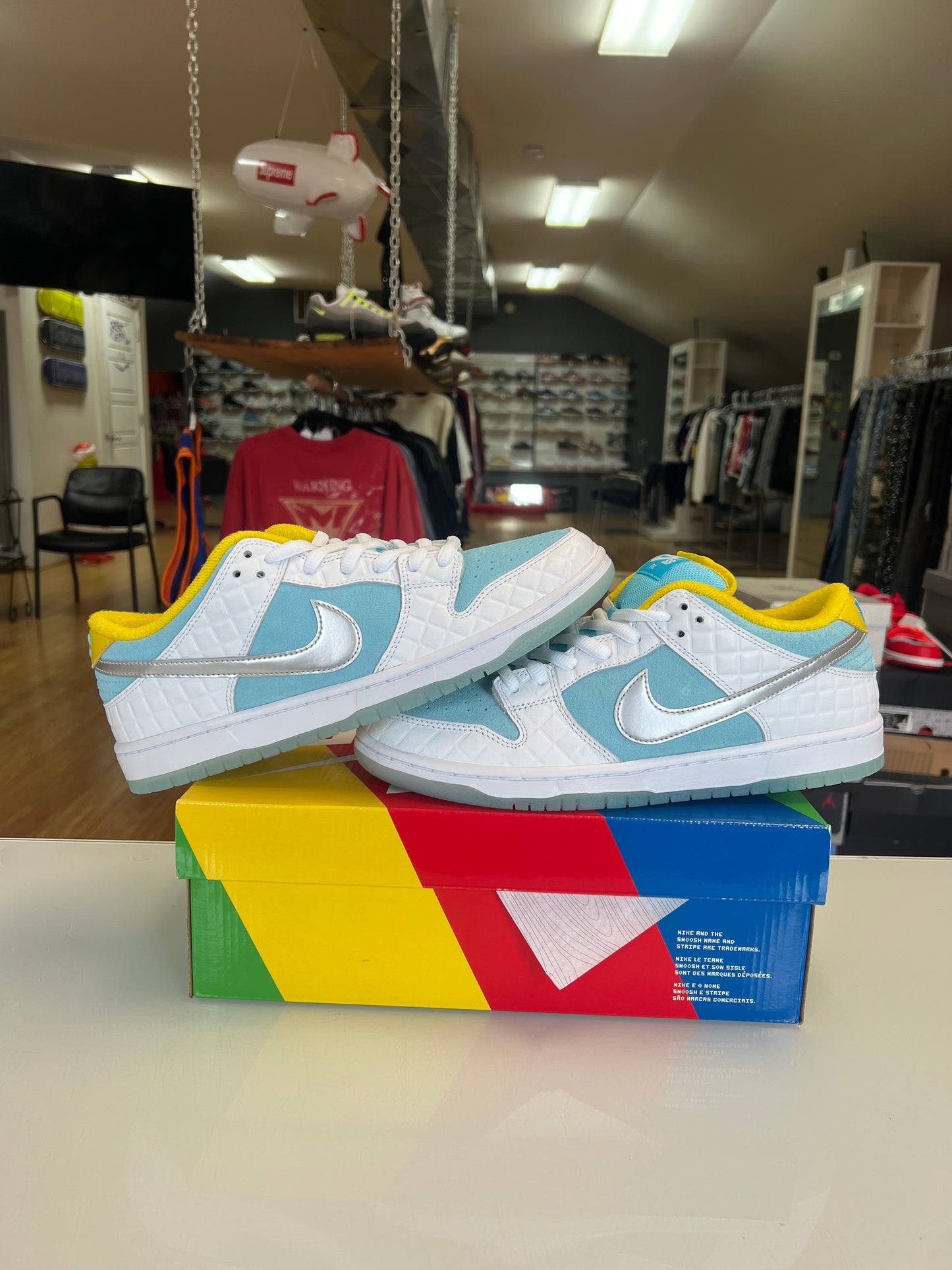 Nike Dunk SB Lagoon Pulse