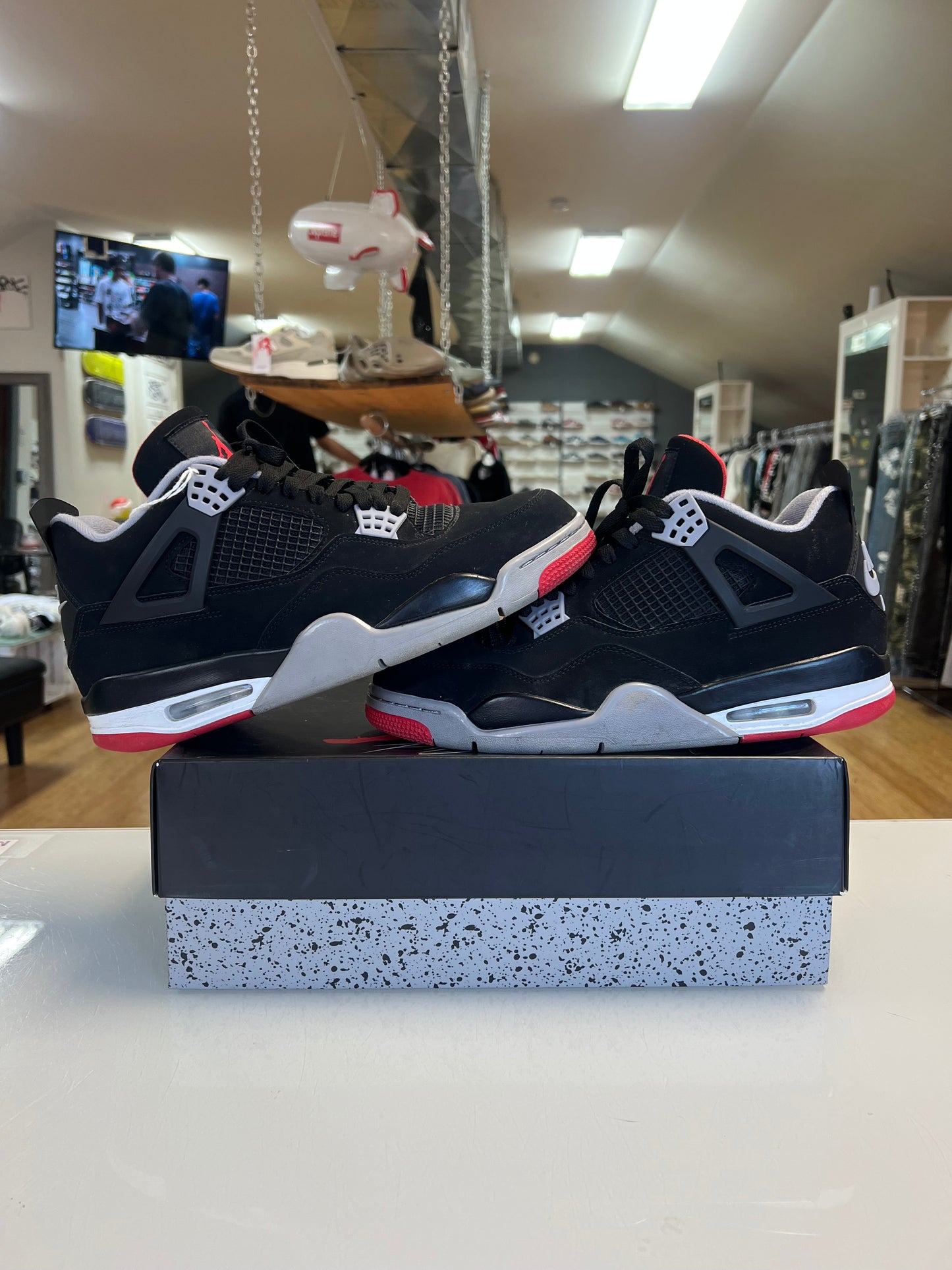 Jordan 4 Bred 2019