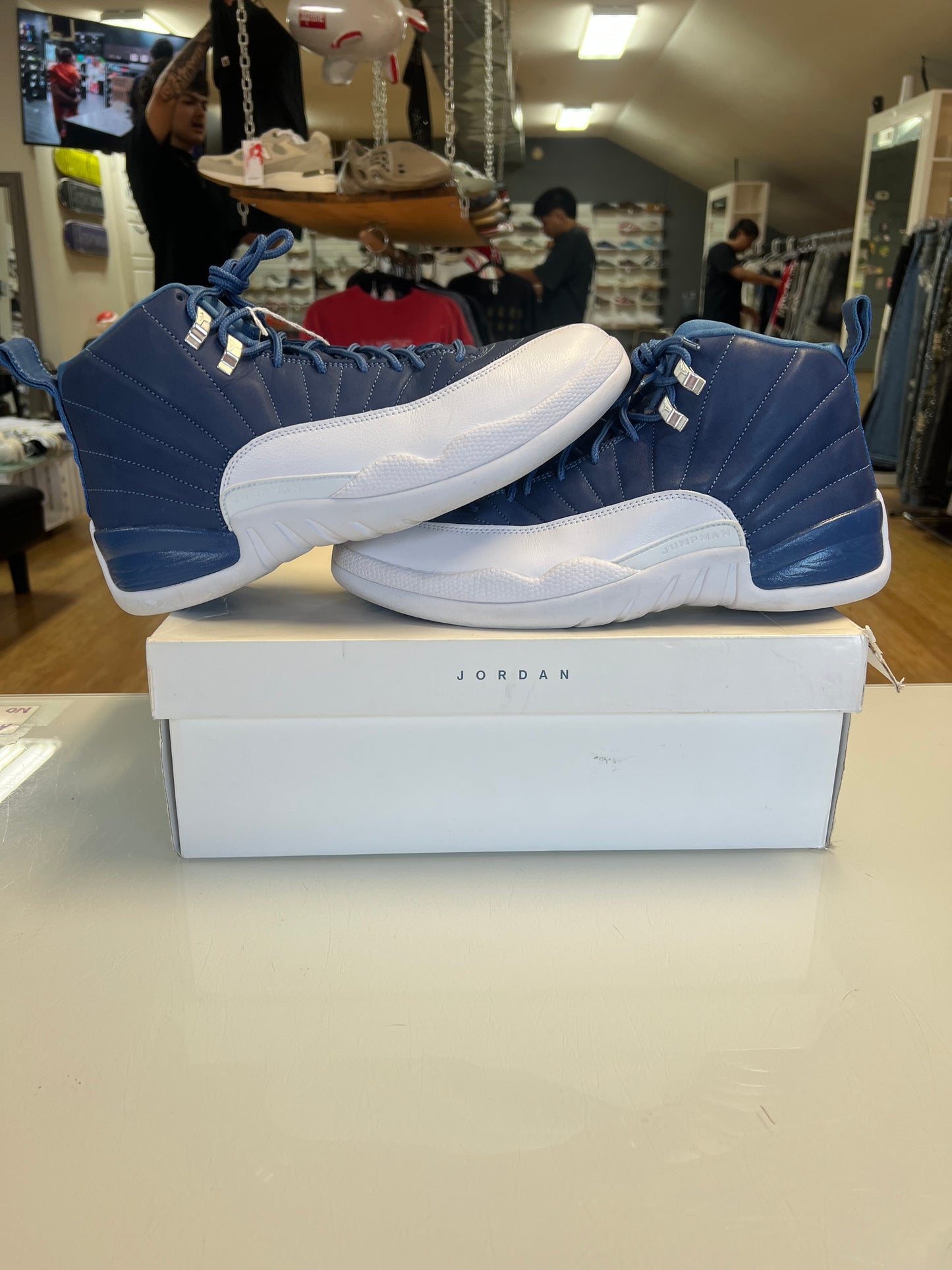Jordan 12 Indigo