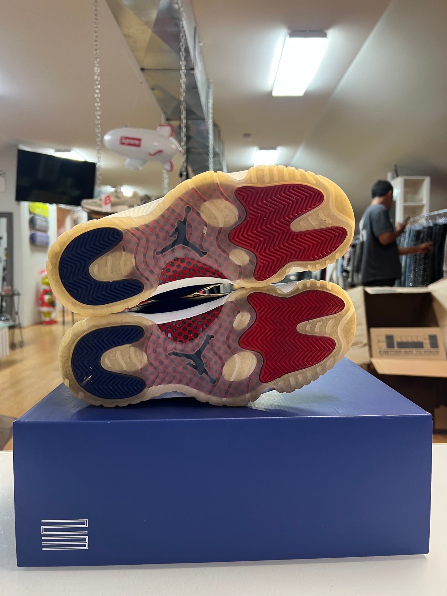 Jordan 11 Rare Air