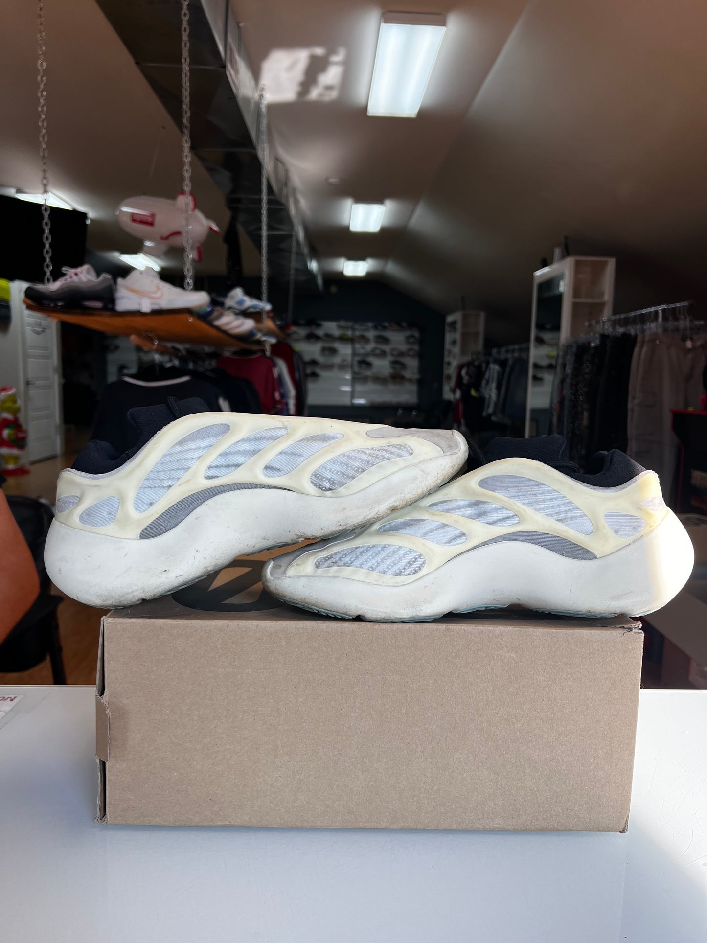 Yeezy 700 V3 Azael