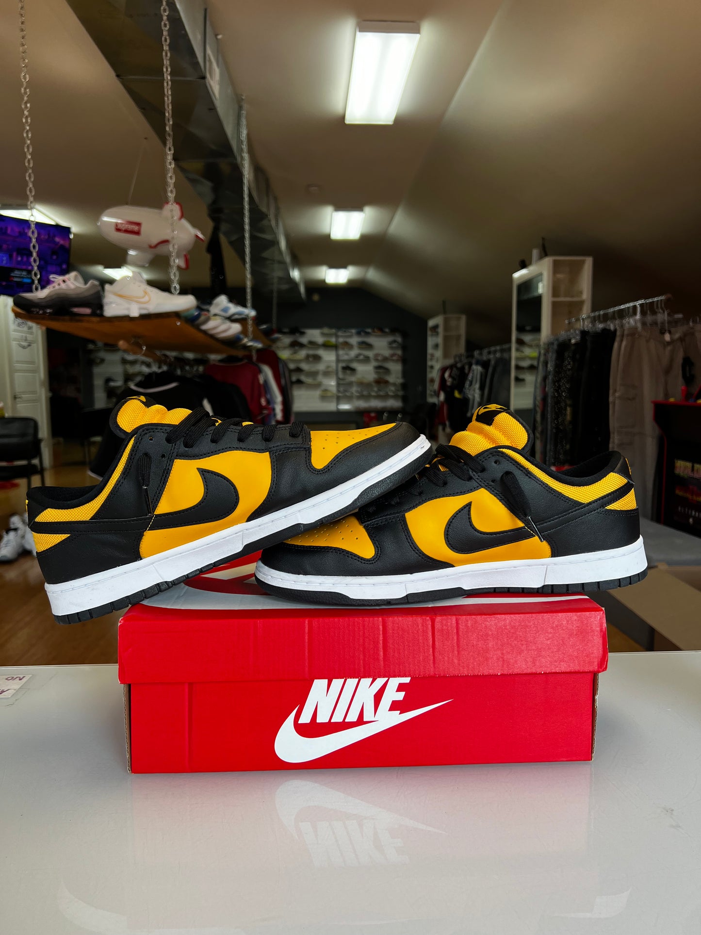 Nike Dunk Low Reverse Goldenrod
