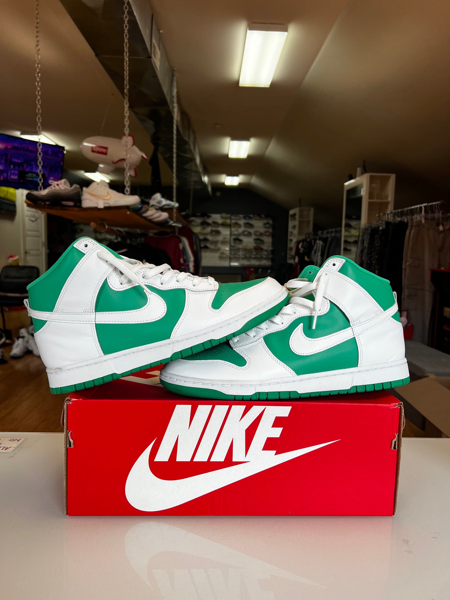 Nike Dunk High Stadium Green