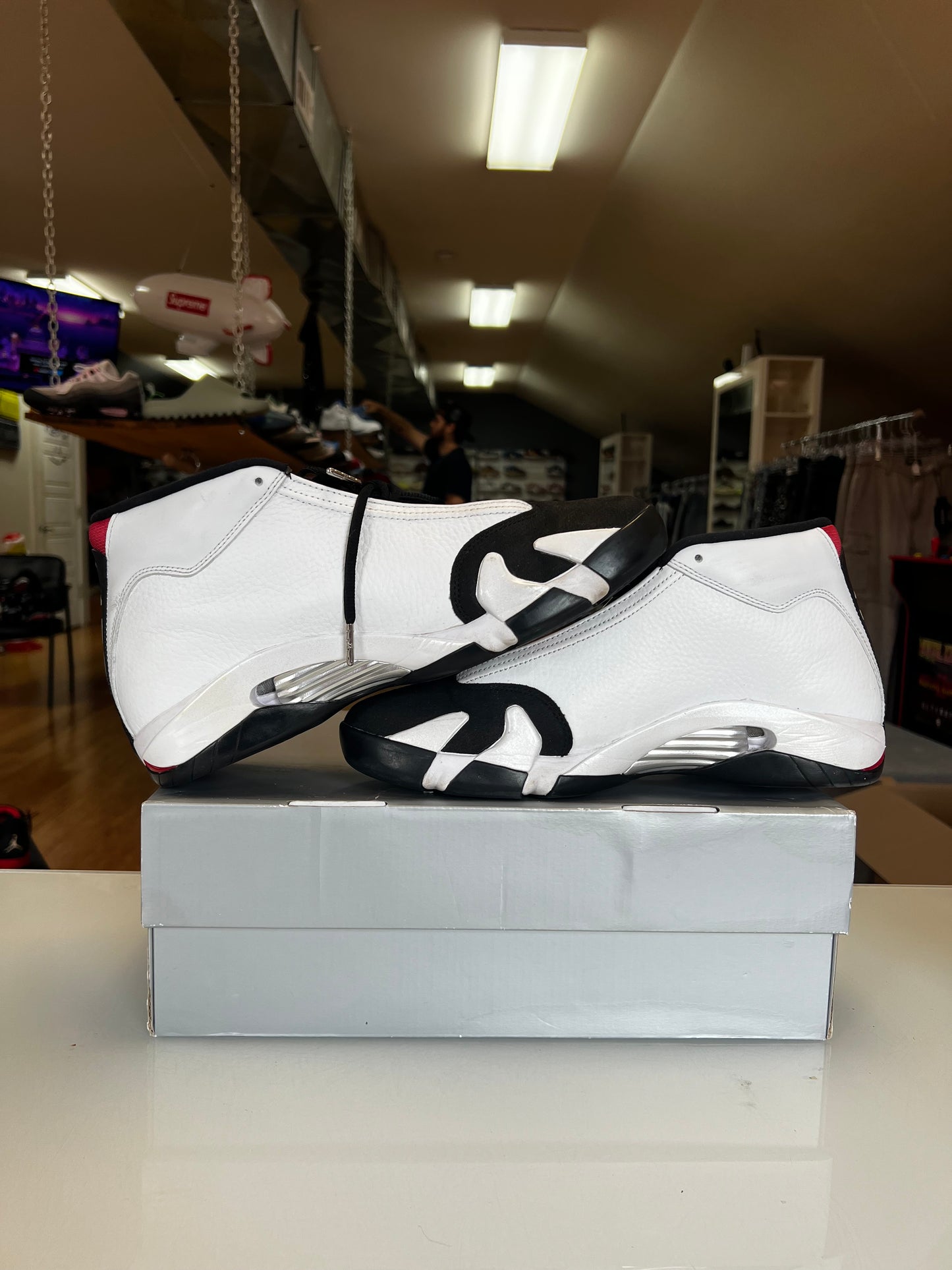 Jordan 14 Black Toe