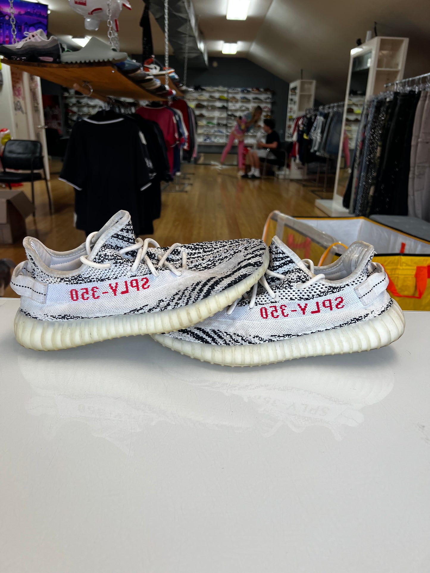 Yeezy 350 Zebra