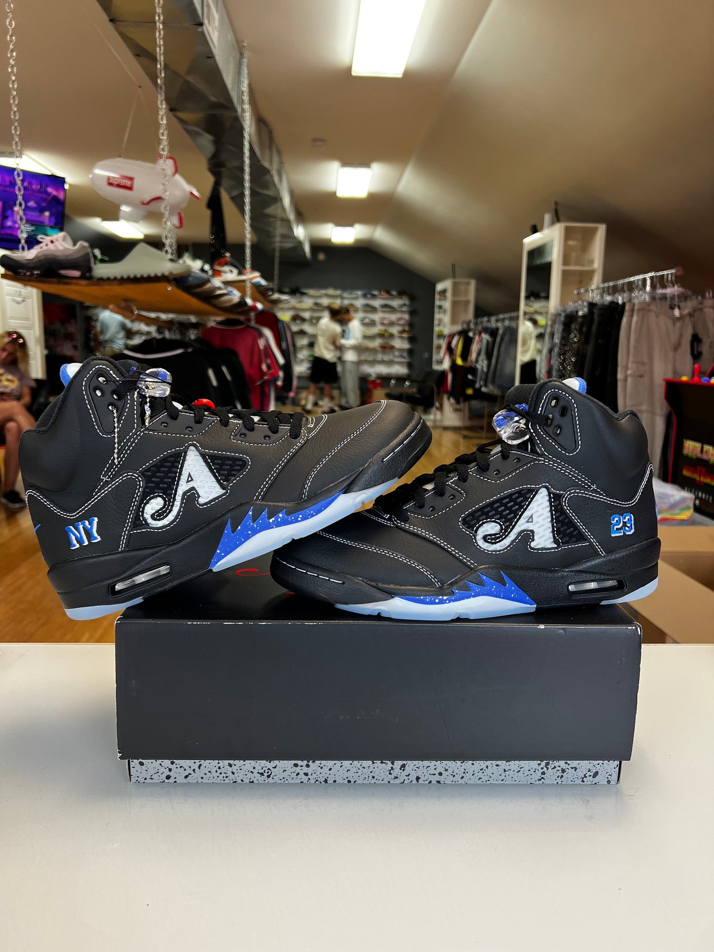 Jordan 5 Awake