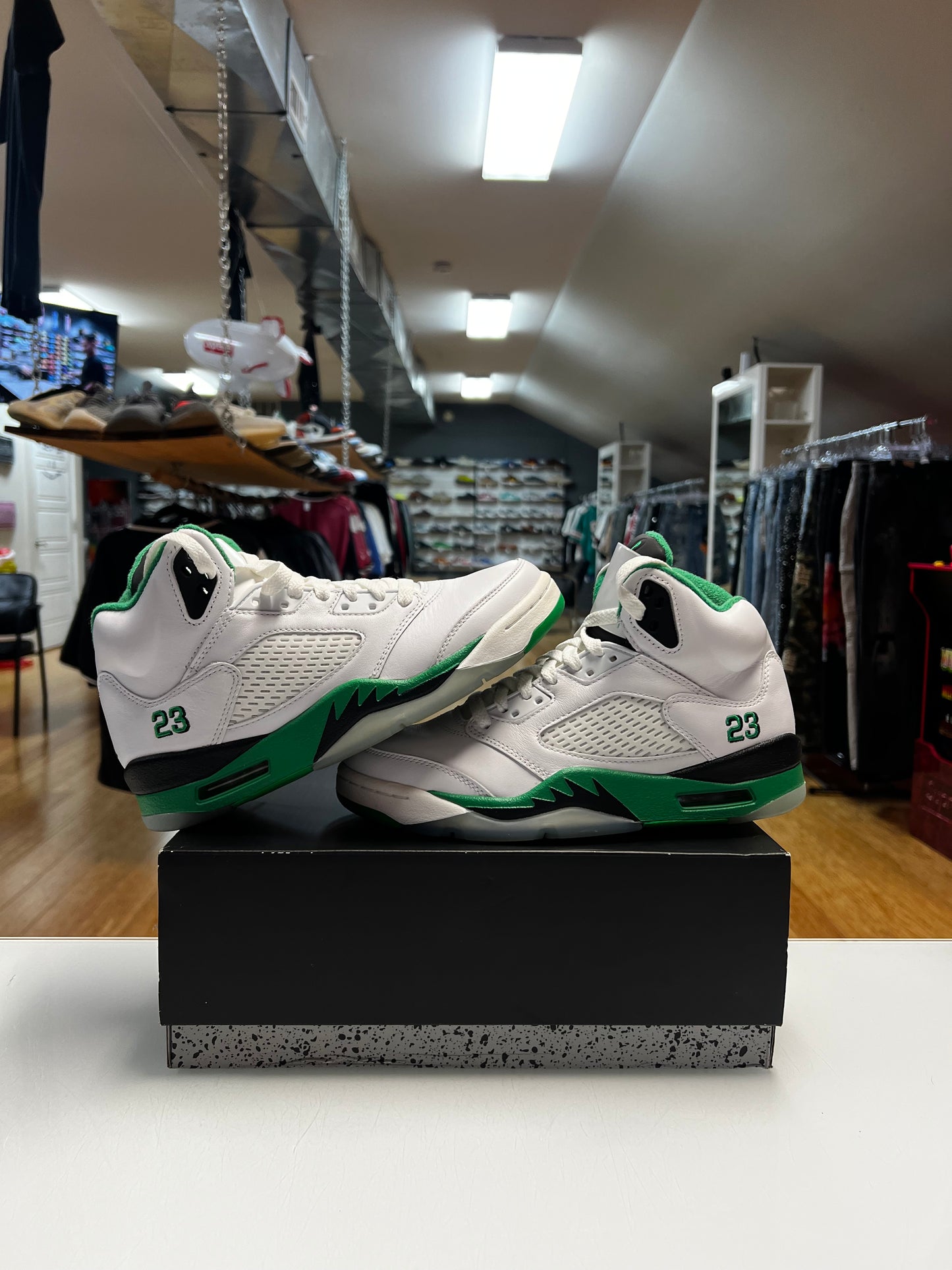 Jordan 5 Lucky Green