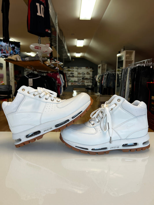 Nike ACG Boot