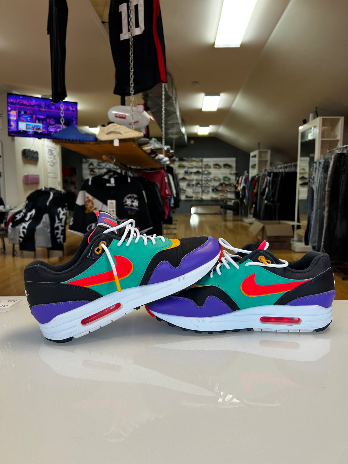 Nike Air Max 1 Wind Breaker