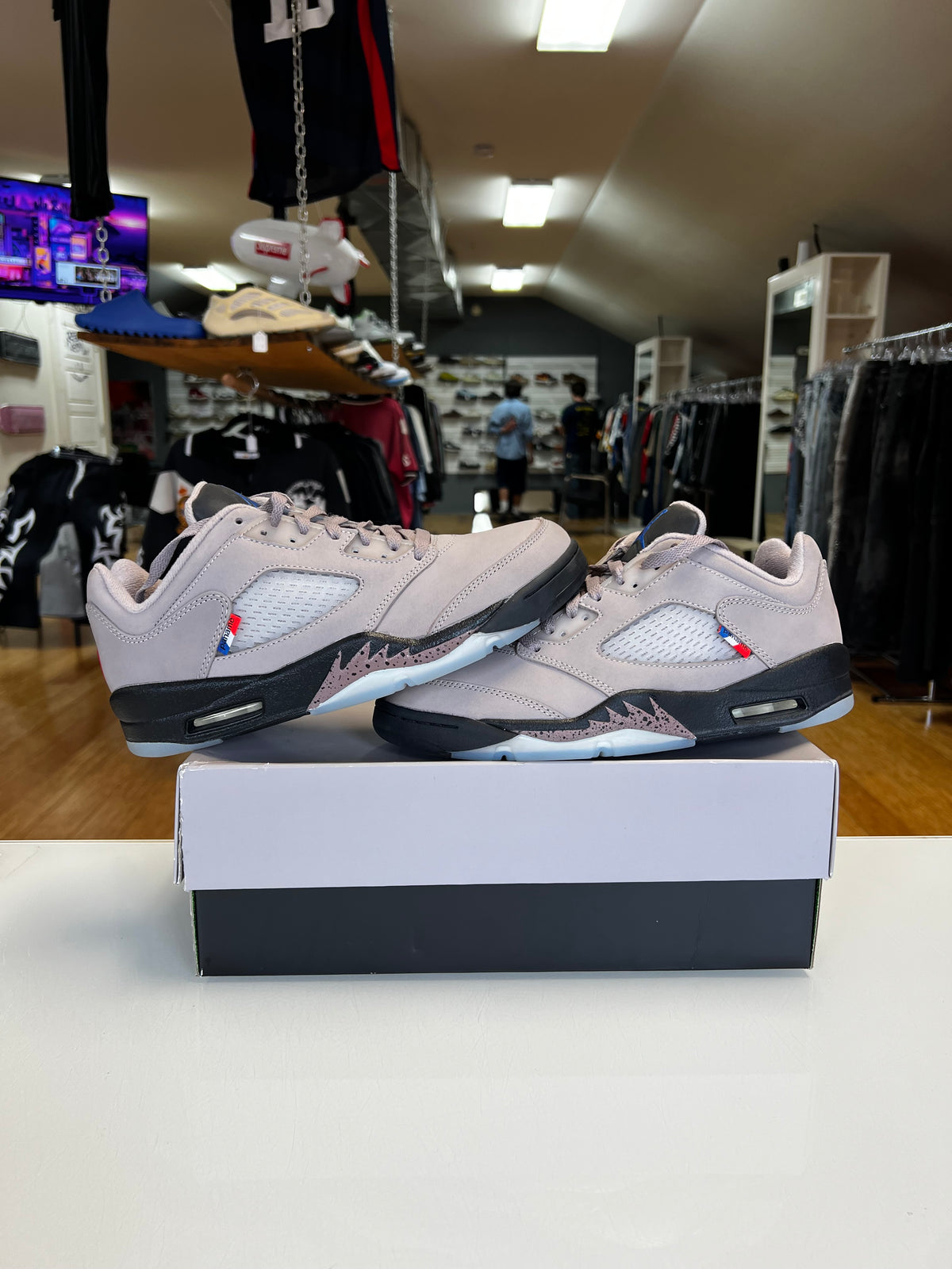 Jordan 5 Low PSG