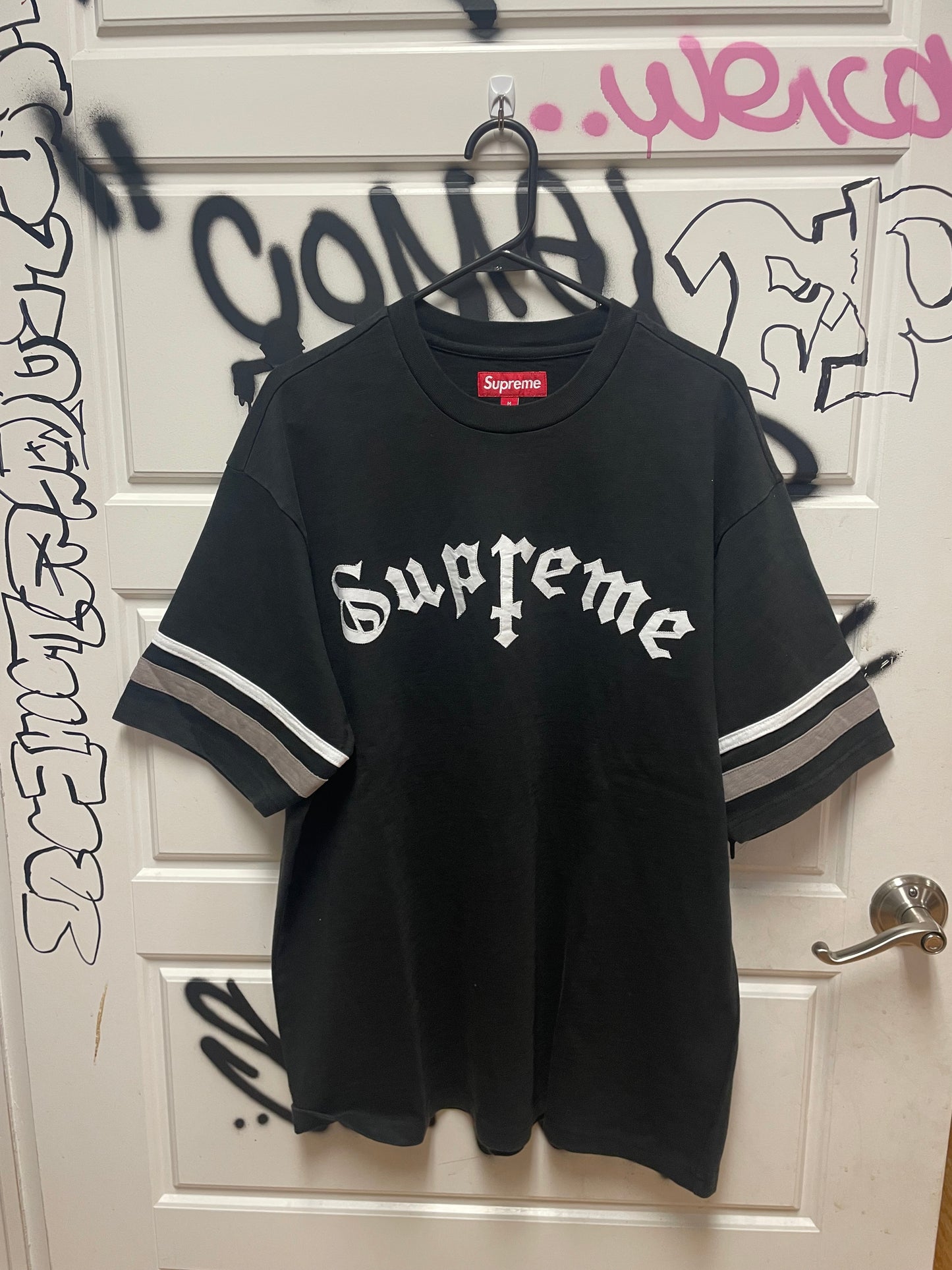 Supreme Tee Cross