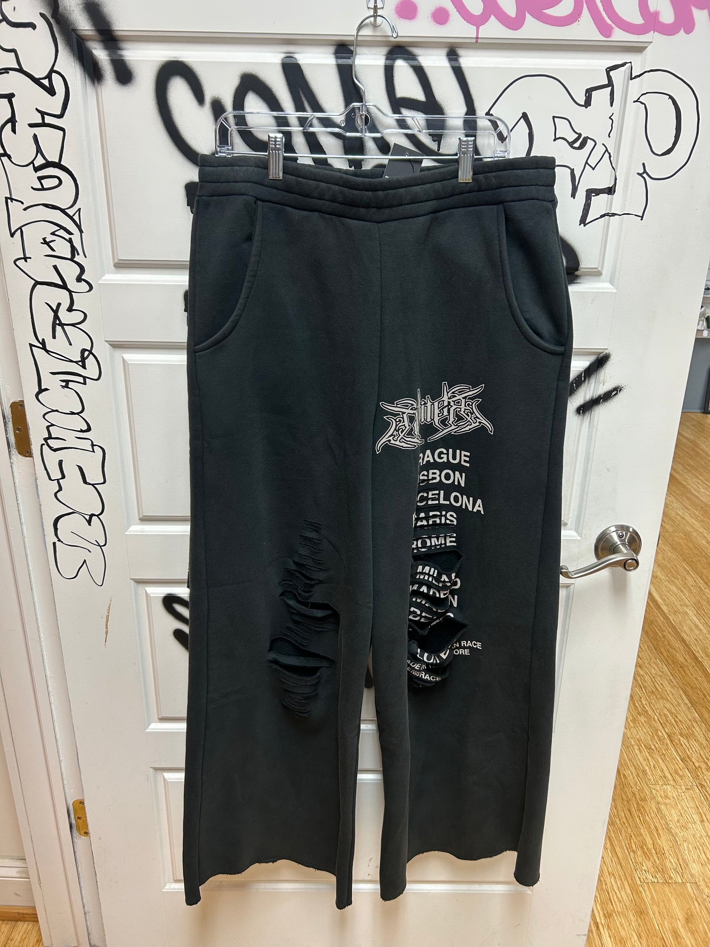 Loiter Destruct Sweatpants