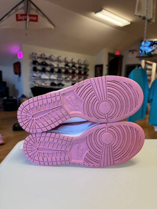 Nike dunk low elemental pink