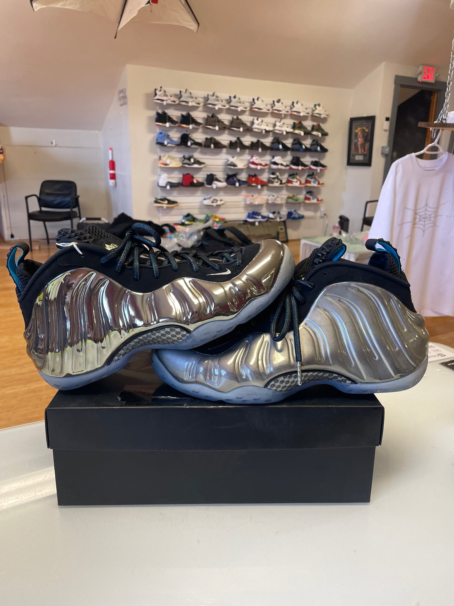 Nike Foamposite Chromeposite