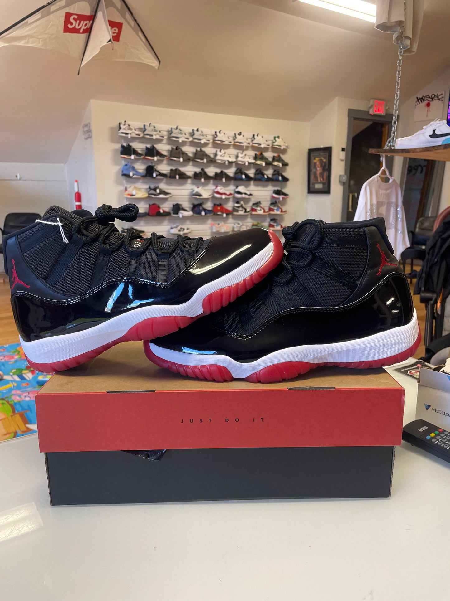 Jordan 11 Bred