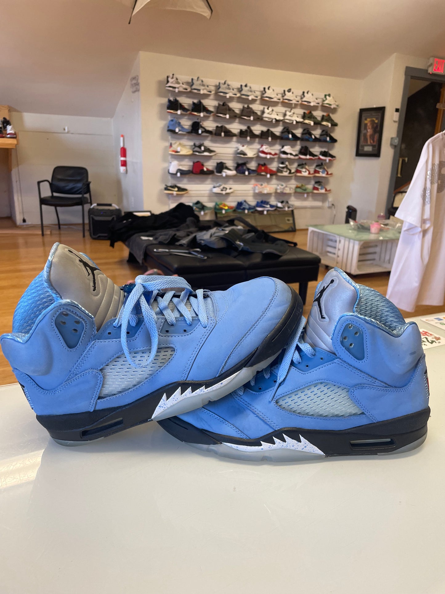 Jordan 5 UNC