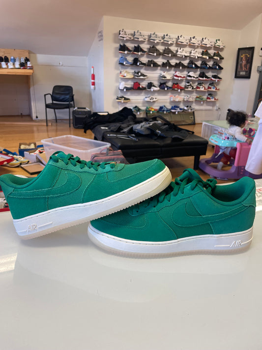 Nike Air Force 1 Lucky Green