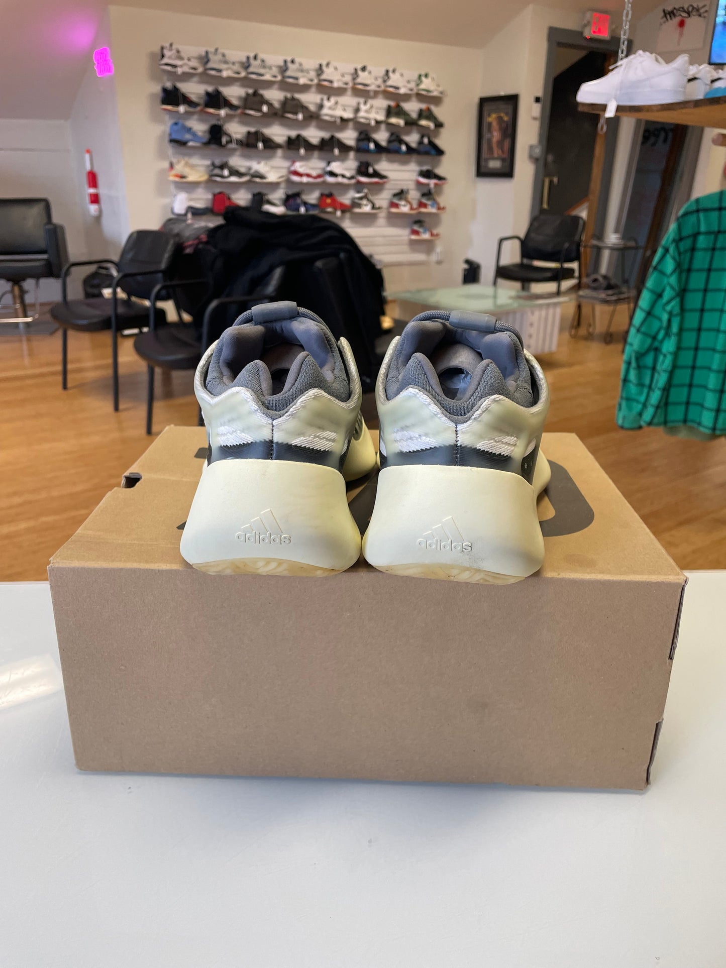 Yeezy 700 V3 Fade Salt