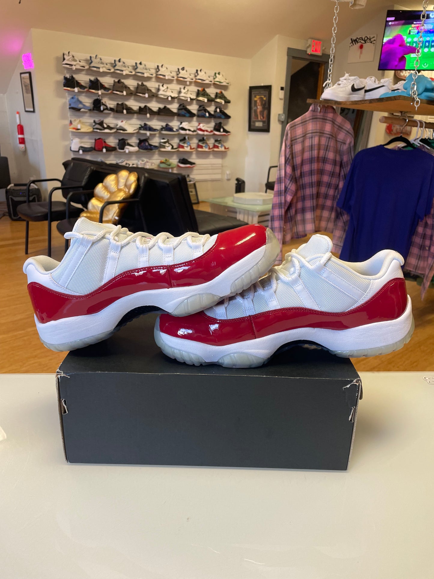 Jordan 11 Low Cherry